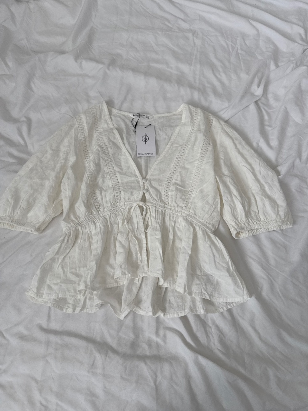 Stradivarius quarter sleeve blouse   size medium   details: -NWT -color: white
